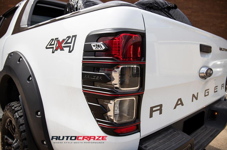 FORD-RANGER-VAPOR-BLACK-MACHINED-WITH-DARK-TINT